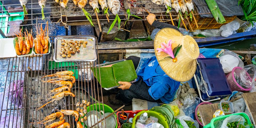 Chợ nổi pattaya