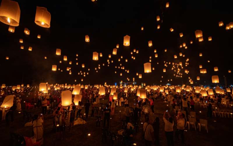 Lễ hội đèn lồng Loy Krathong