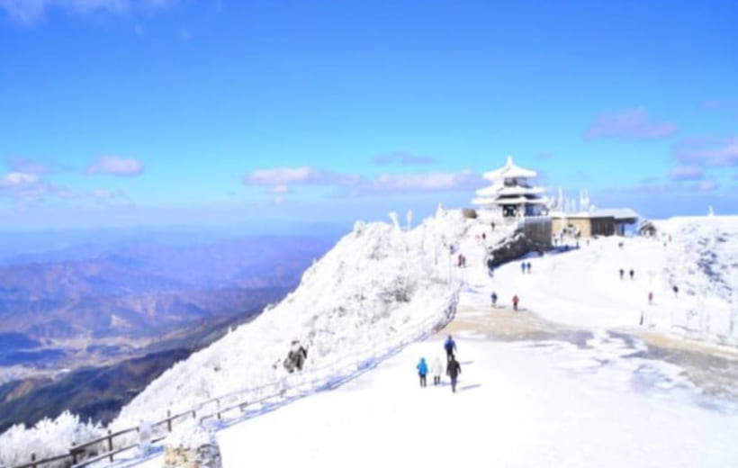 Du lịch Mừng xuân mới: Hà Nội – Seoul – Lotte World – Trượt tuyết Yangji Pine 5 ngày 4 đêm