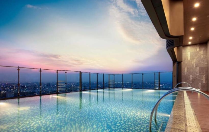 Vinpearl Landmark 81 Autograph Collection